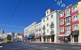 Famous Crows Lisbon Suites